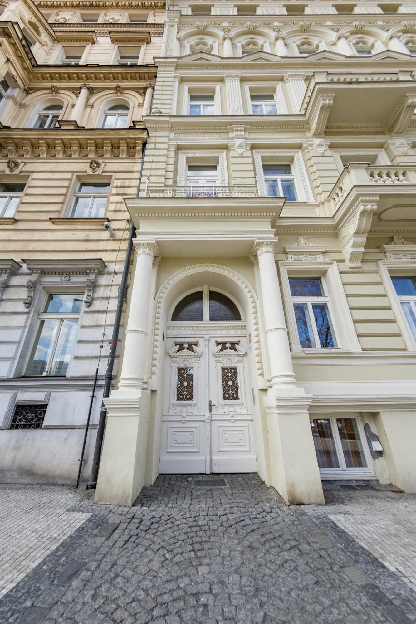 Wenceslas Square Apartment Praag Buitenkant foto